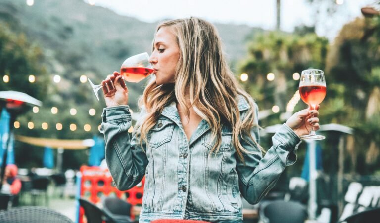 Περνάει και μόνο του καλά: Αυτό είναι το ζώδιο που δεν χρειάζεται σύντροφο για να είναι ευτυχισμένο