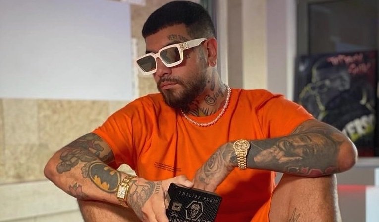 «Πες συγγνώμη ρε!» | O SΝΙΚ τραμπουκίζει έφηβο που τον έβρισε στον δρόμο – Το viral βίντεο (Vid)