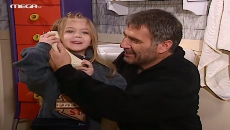 Πανέμορφη ξανθιά δικηγόρος: H μικρή Εύα από τους «Δυο Ξένους» είναι σήμερα μια εντυπωσιακή γυναίκα (Pics)