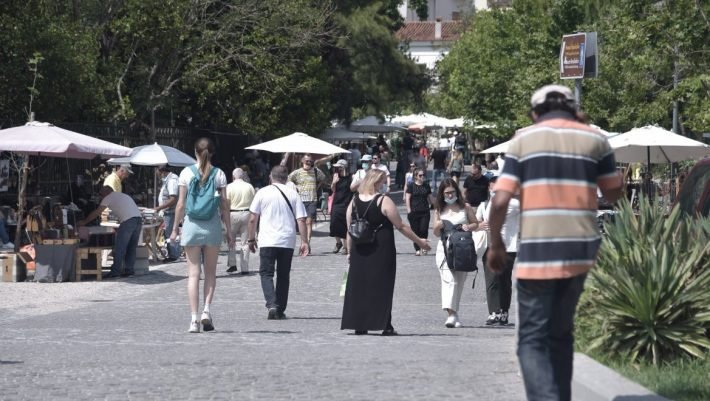 Η έκπληξη της Όμικρον 5: Τι συμπτώματα έχουν όσοι είχαν νοσήσει ξανά με Όμικρον 1 ή Δέλτα