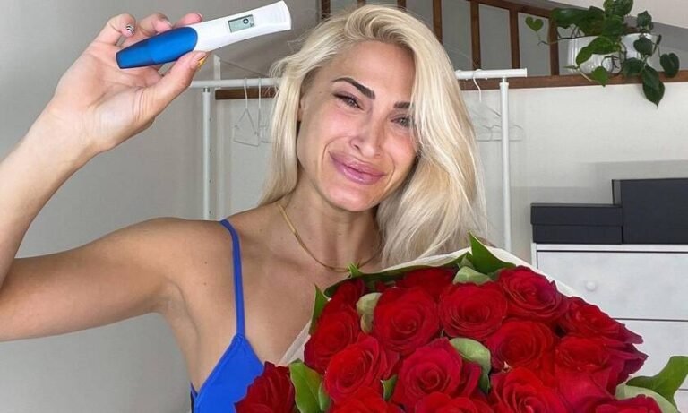 Ένα σαρδάμ του κολλητού αρκεί: Αποκαλύφθηκε το φύλο του μωρού που περιμένει η Ιωάννα Τούνη (Vid)