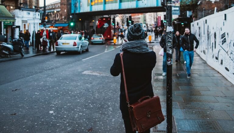 Δείχνει τι έρχεται: Η πρώτη χώρα της Ευρώπης που ξεκινάει 3ωρες διακοπές ρεύματος τον χειμώνα