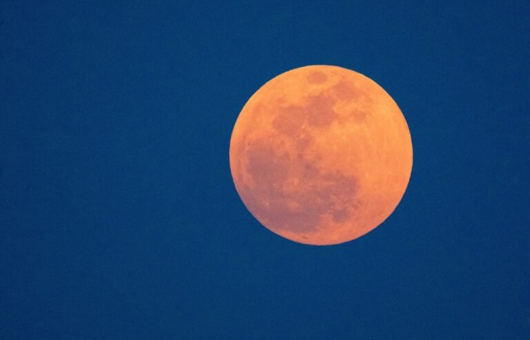 Έρχεται η πιο «δύσκολη» έκλειψη Σελήνης | Τα 4 ζώδια που επηρεάζονται πολύ