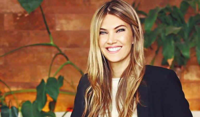 Συνελήφθη στις Βρυξέλλες η Εύα Καϊλή – Φύλλο και φτερό το σπίτι της (Vid)