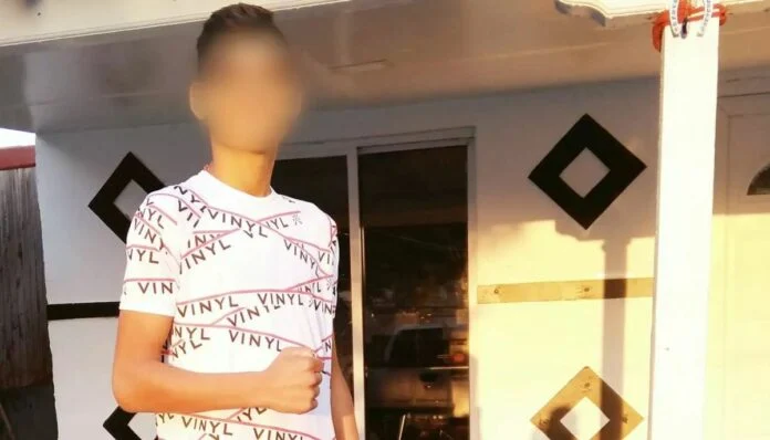 14 ετών, τον περιμένει να γυρίσει σπίτι: Αυτή είναι η σύζυγος του 16χρονου Ρομά που πυροβολήθηκε στο κεφάλι (Vid)