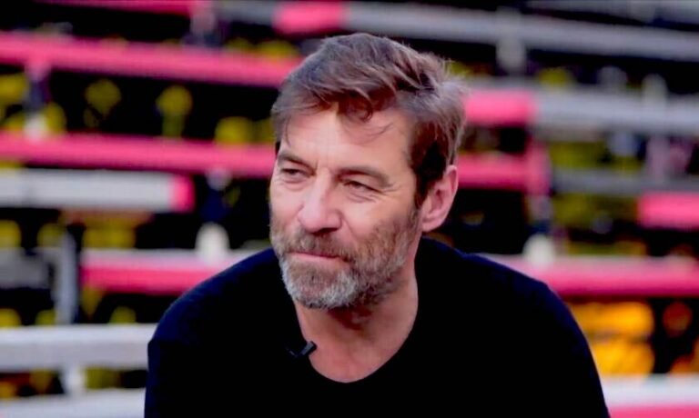 Απόπειρα ανθρωποκτονίας κατά του Γιάννη Στάνκογλου στο κέντρο της Αθήνας – Ταξιτζής του έβγαλε όπλο