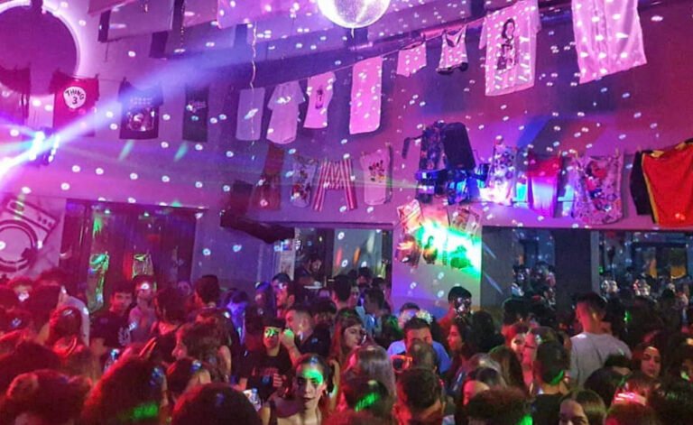 Θα γίνει της POP-ης! Πέμπτη στο Πλυντήριο Bar με dj eleftherium