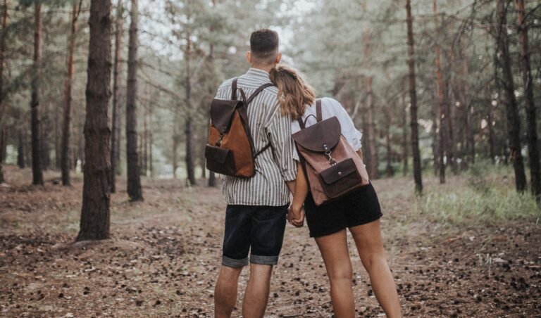 Μια ζωή μόνοι: Τα 4 ζώδια που καταλήγουν πάντα τα μπακούρια της παρέας