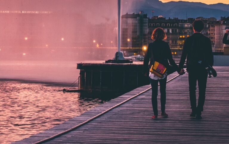 Δεν πιστεύουν στη μονογαμία: Τα 3 ζώδια που έχουν έφεση στα ερωτικά τρίγωνα