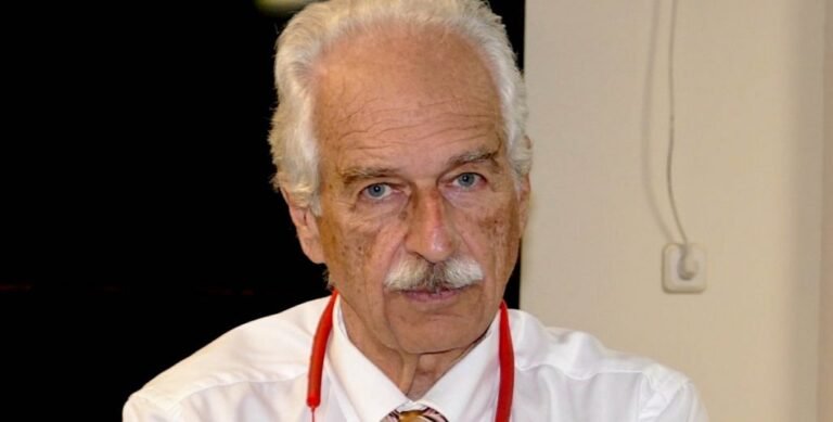 Καμπανάκι Γουργουλιάνη: Τα 2 πράγματα που δεν πρέπει να τρώμε και να πίνουμε εν μέσω καύσωνα