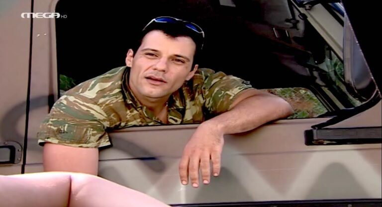 Πουλάει μέλι, ζει τη ζωή που πάντα ήθελε: Ο Περιστερόπουλος των «Singles» είναι πια άλλος άνθρωπος – Δείτε τον σήμερα (Pics)