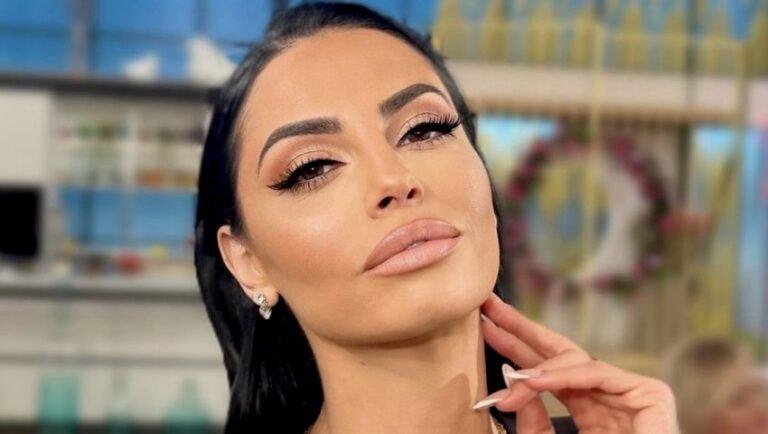 «Παιδιά αναστήθηκα!»: Ξανά στα πόδια της η Δήμητρα Αλεξανδράκη… (Vid)