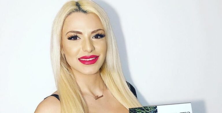 «Το τερμάτισες το Photoshop»: Η νέα φωτό της αγνώριστης Στέλλας Μιζεράκη που δίχασε το κοινό του instagram (Pic)