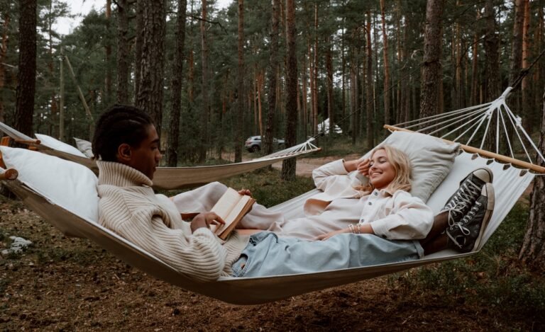 Θα σε παιδέψουν κι ας λιώνουν: Tα 4 ζώδια που δεν σου λένε ποτέ «ναι» στον έρωτα με την πρώτη