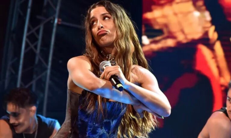 Μαλλί αλά Φουρέιρα: Αγνώριστη η Μαρίνα Σάττι πριν γίνει διάσημη- 16 χρόνια πριν