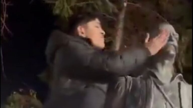 «Θα ζητήσω γονατιστός συγγνώμη»: Η ανάρτηση του νεαρού Ρομά μετά το κράξιμο που του κάνανε για τον βανδαλισμό του αγάλματος (video)