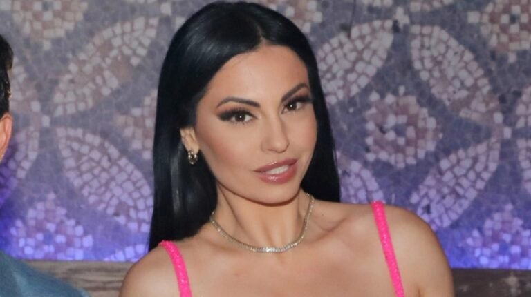 Δήμητρα Αλεξανδράκη: Σε ερωτική σχέση με γυναίκα, η έκτρωση στα 24 και η αποκαλυπτική συνέντευξη (video)