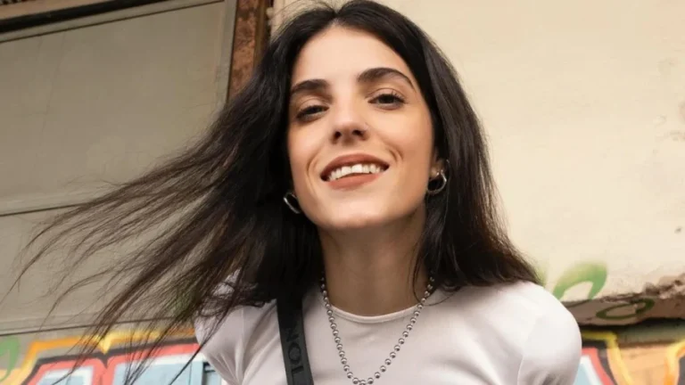 «Κυριάκο μου θυμίζεις τον πρώην μου…. Ήταν πολύ @@»: Η Άννα Μαρία Βέλλη ενταντιον του Κυριάκου Μητσοτάκη (pics)