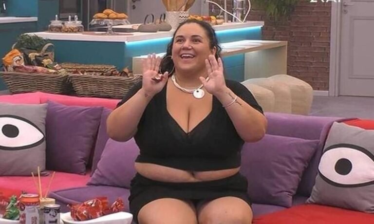 Με την κοιλιά έξω στον 8ο μήνας εγκυμοσύνης η Didi προκάλεσε χαμό στα MAD VMA 2025 (video)