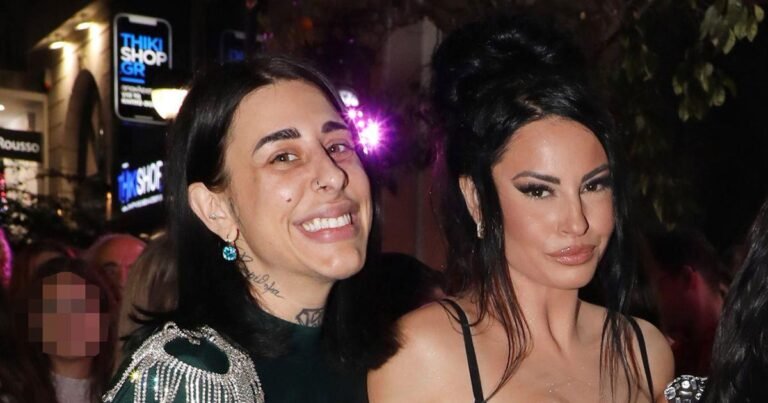 Το kauto φιλί στο στόμα: Super Kiki και Δήμητρα Αλεξανδράτου φιλιούνται στο στόμα και προκαλούν χαμό στο Ίντερνετ(pics)