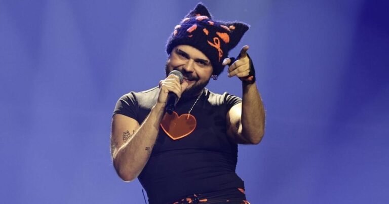 Δυστυχώς για τον Ακύλα…: Δύσκολα τα πράγματα για την υγεία του λίγο πριν τον τελικό της Eurovision (pics)